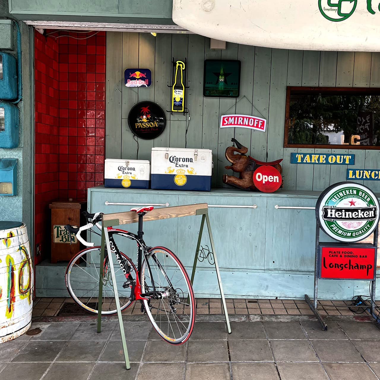 A Japanese-made saddle type bicycle rack