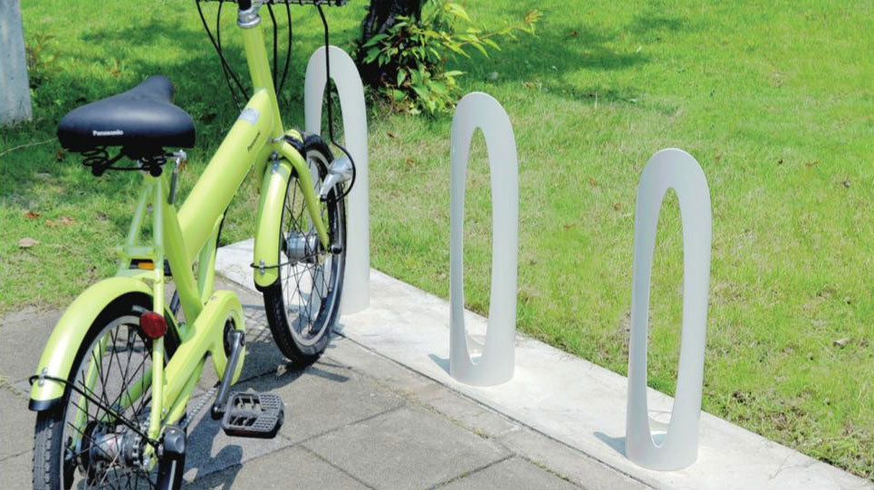 Outdoor cylindrical bike rack