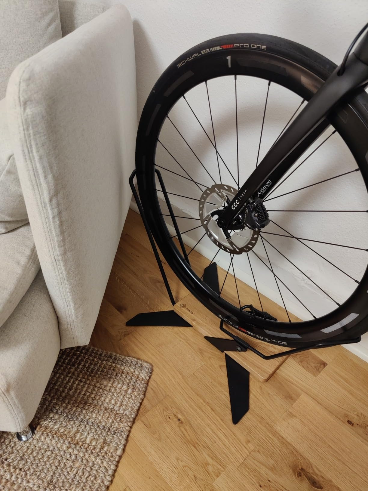 PARAX X-STAND Freestanding Bike Stand — Solid Oak & Steel, Made in Germany