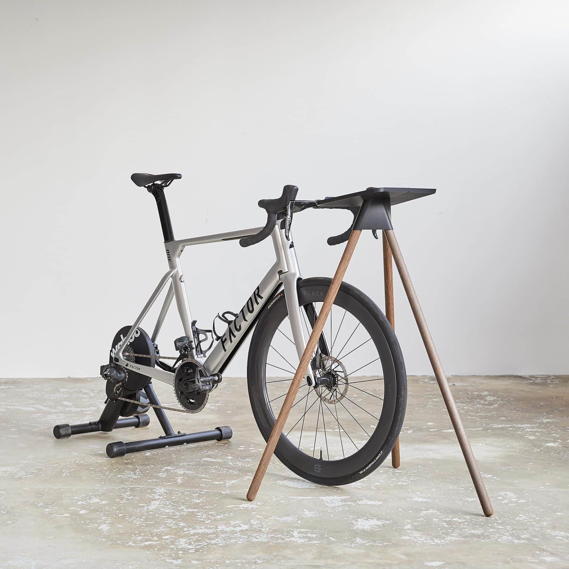 Bike training stand