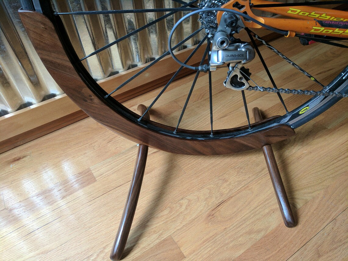 American walnut rear wheel plug-in storage frame